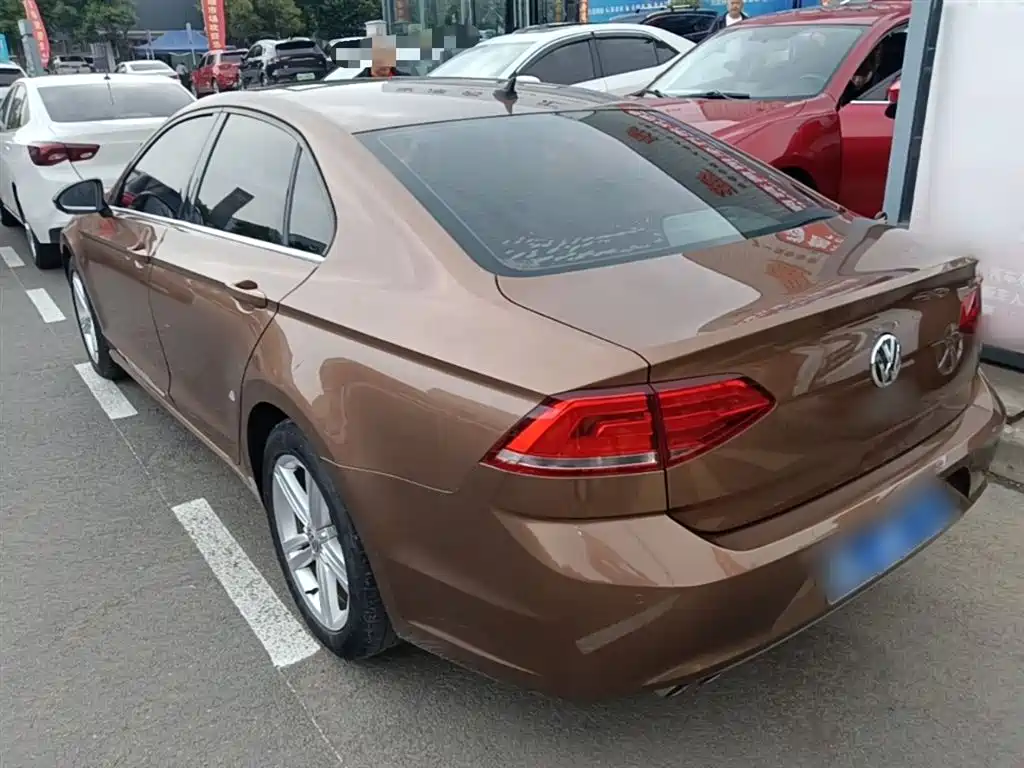 Volkswagen Lamando 2015 330TSI DSG Comfort фото 5