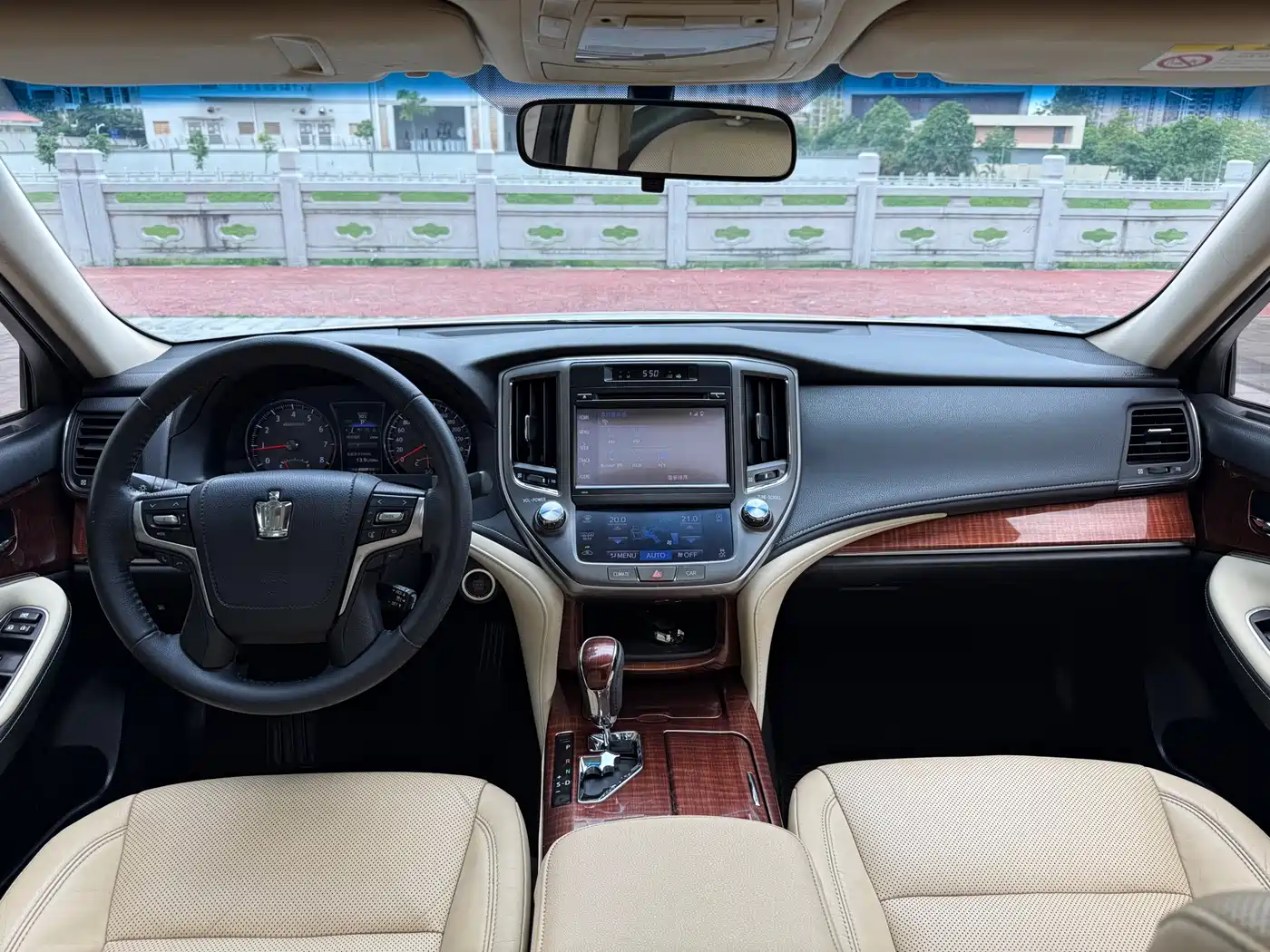 Toyota Crown 2015 2.0T Fashion фото 5