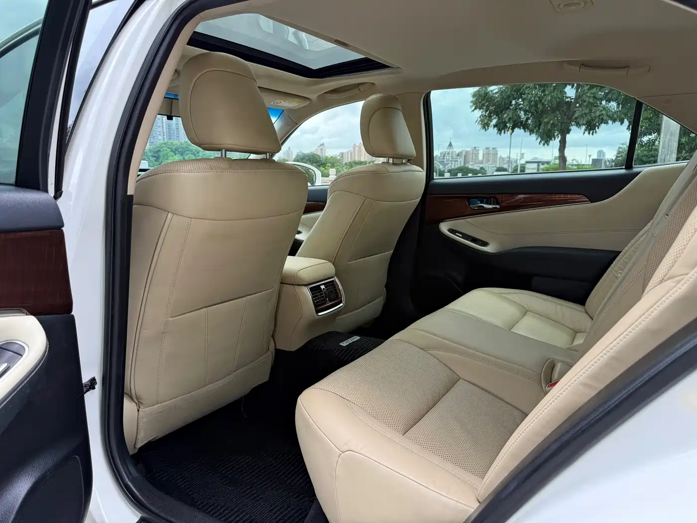 Toyota Crown 2015 2.0T Fashion фото 6