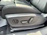 Photo 11 - Audi Q4 e-tron