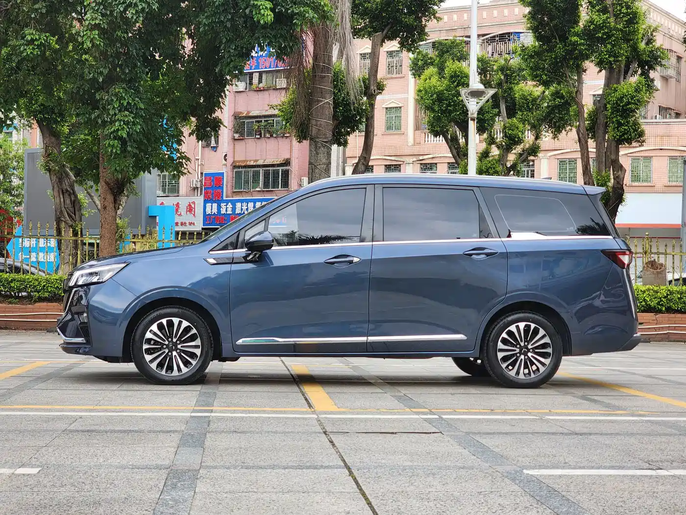 Wuling Motors Wuling Jiachen 2022 2022 1.5T CVT Exclusive Flagship Model