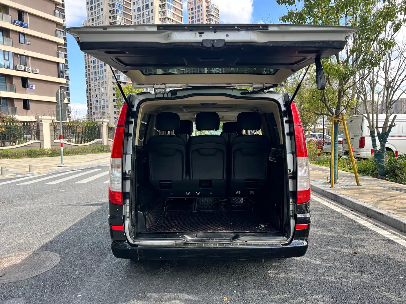 Mercedes-Benz Vito 2011 2.5L Business Edition фото 18