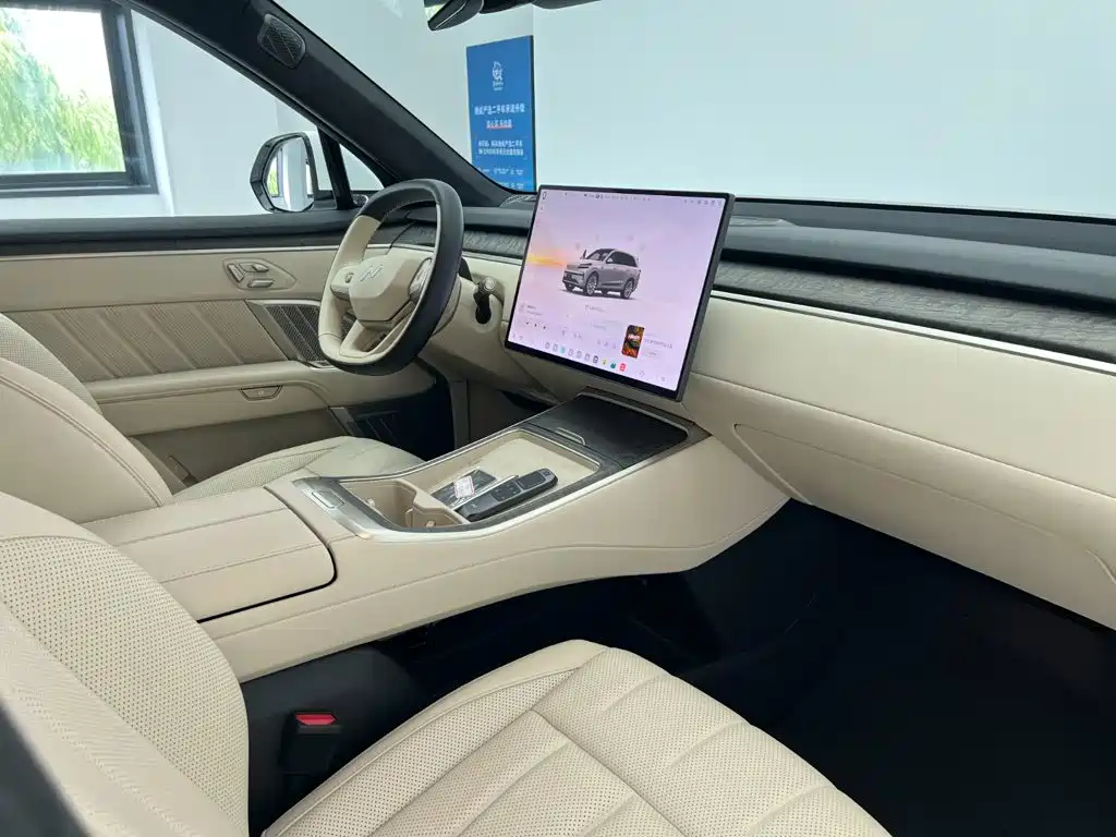 Ledao L90 2025 2025 AWD Base Model