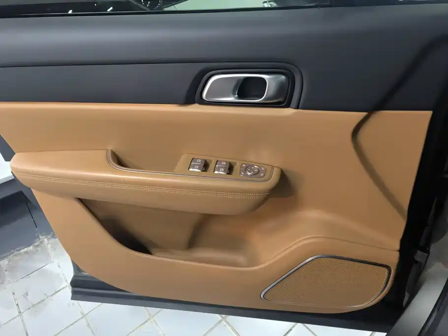 Li Auto Li ONE 2023 2021 Extended Range 6-Seater