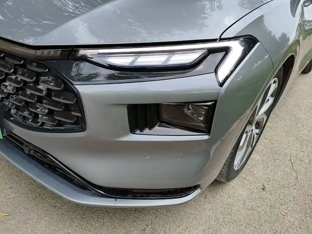 Фото 24 - Ford Mondeo