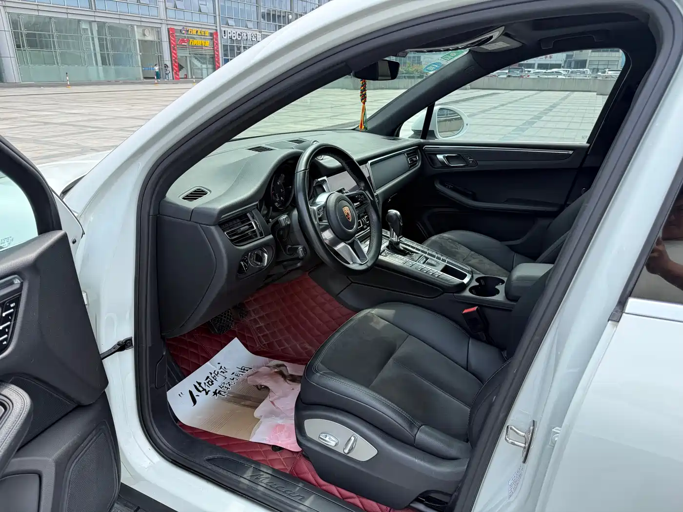 Porsche Macan 2018 Macan 2.0T фото 4