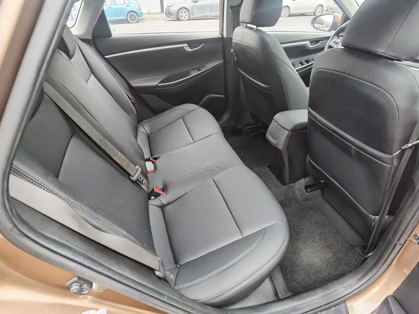 Hyundai Elantra 2018 1.6L Automatic Value Edition GLS China VI фото 12