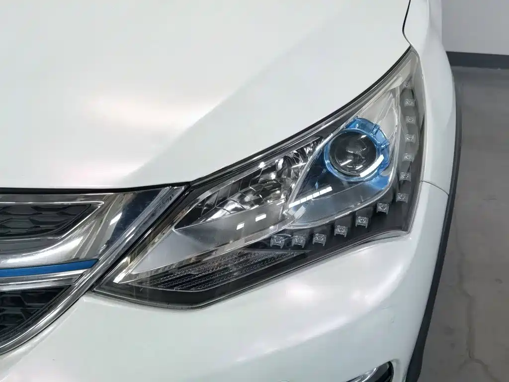 BYD Song New Energy 2018 2017 Song DM 1.5TID Full-time 4WD Luxury