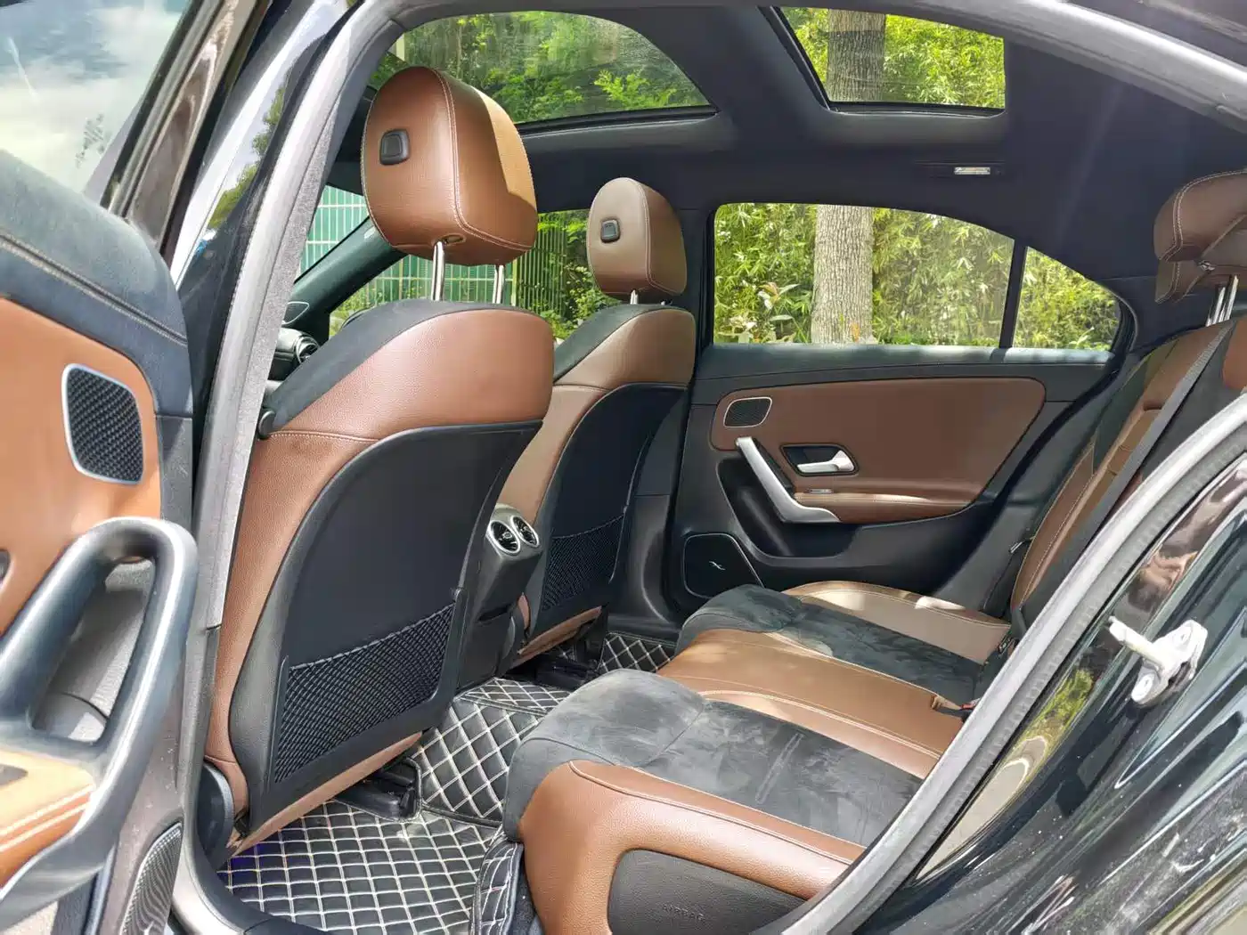 Mercedes-Benz A-Class 2019 A 200 L Sport Sedane Pioneer Special Edition фото 7