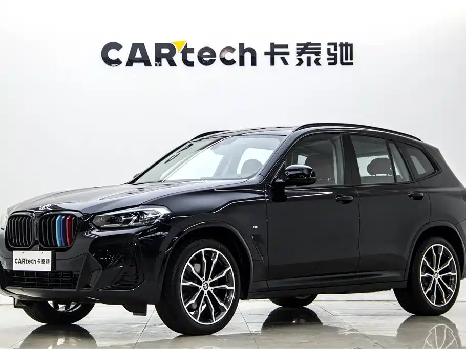 BMW X3 2023 Facelift xDrive30i Leading M Night Package фото 2