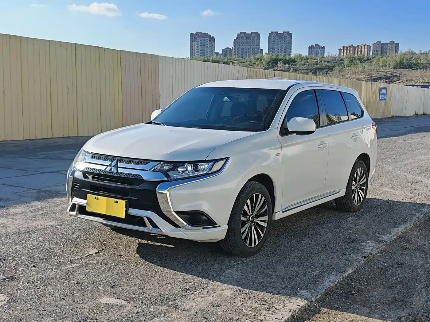 2023 Mitsubishi Outlander