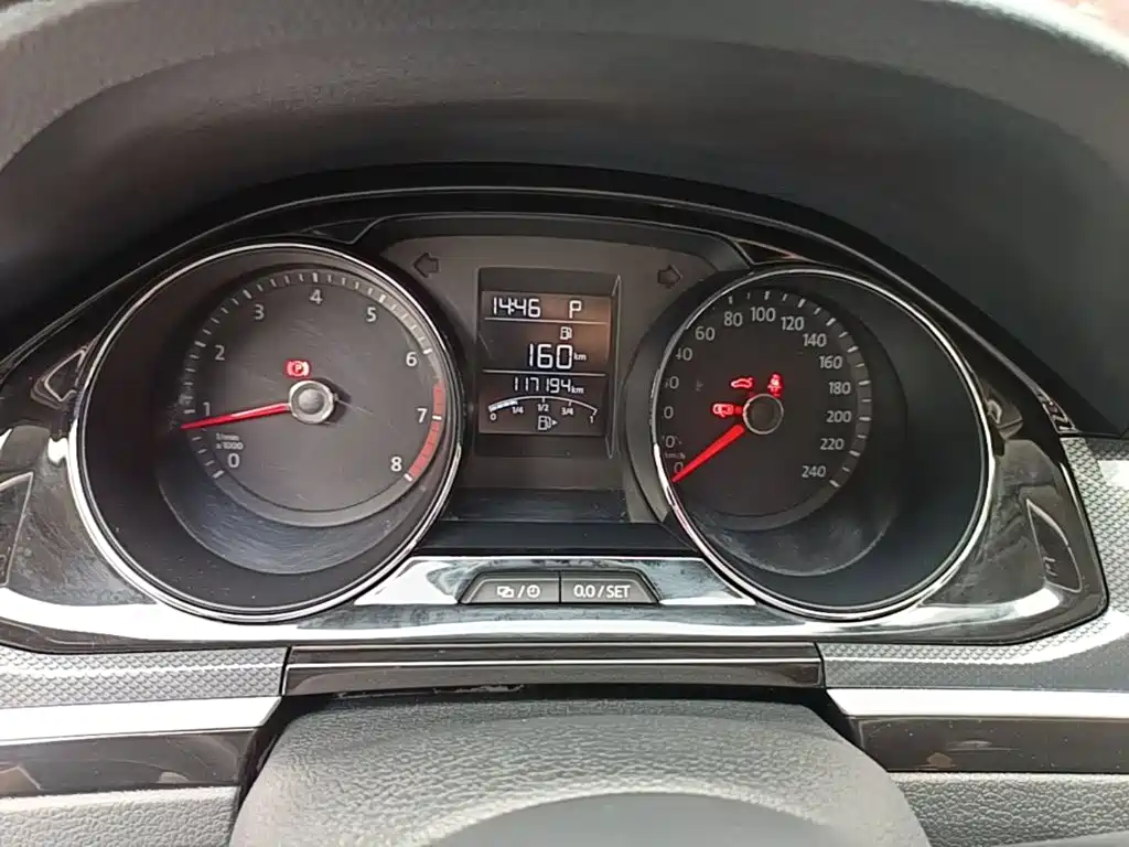 Volkswagen C-TREK 2018 2018 230TSI DSG Comfort