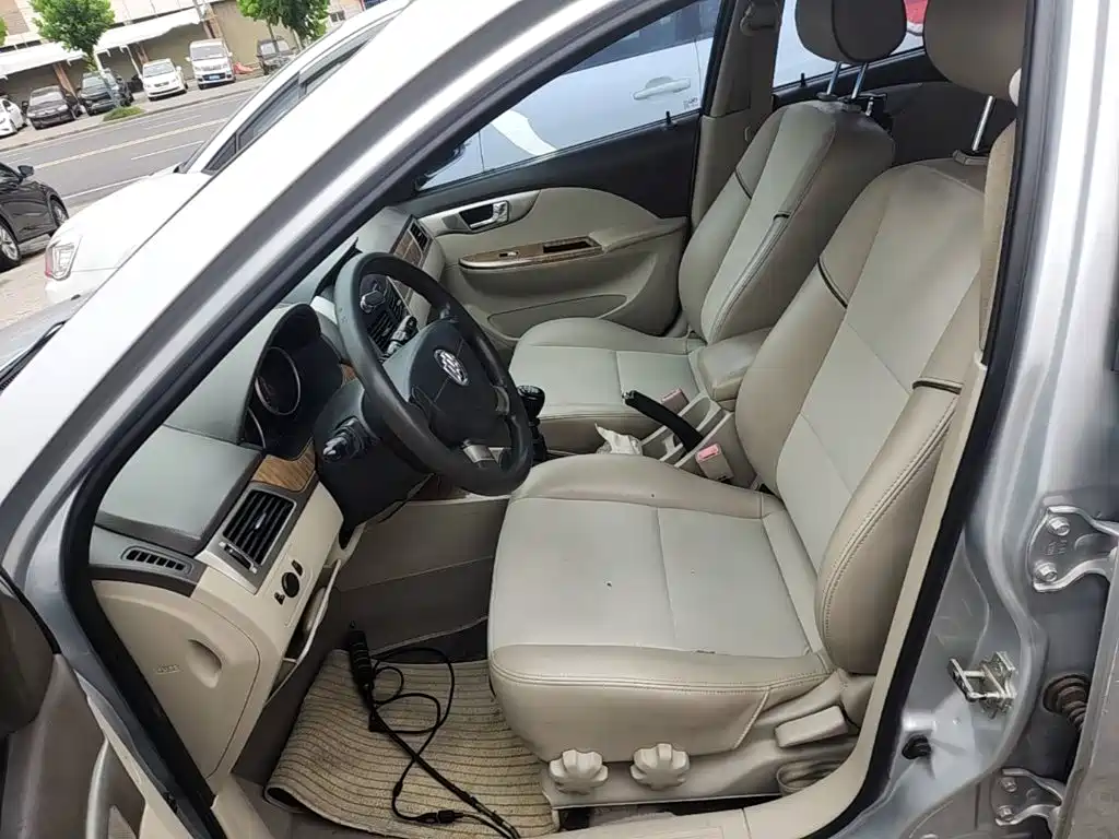 Фото 15 - Buick Excelle