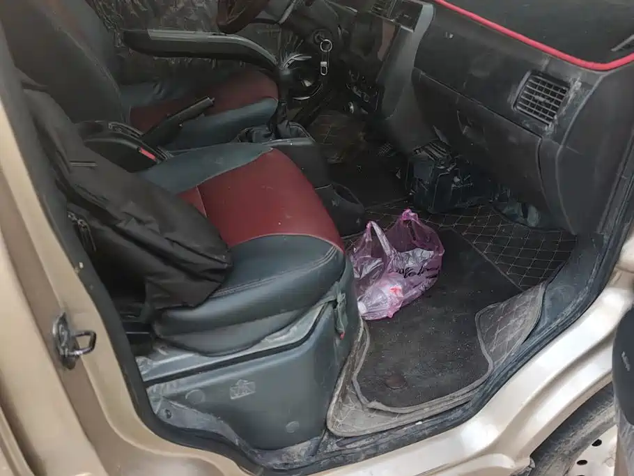 Wuling Motors Wuling Rongguang 2023 2021 1.5L Extended Standard Power Assisted L3C