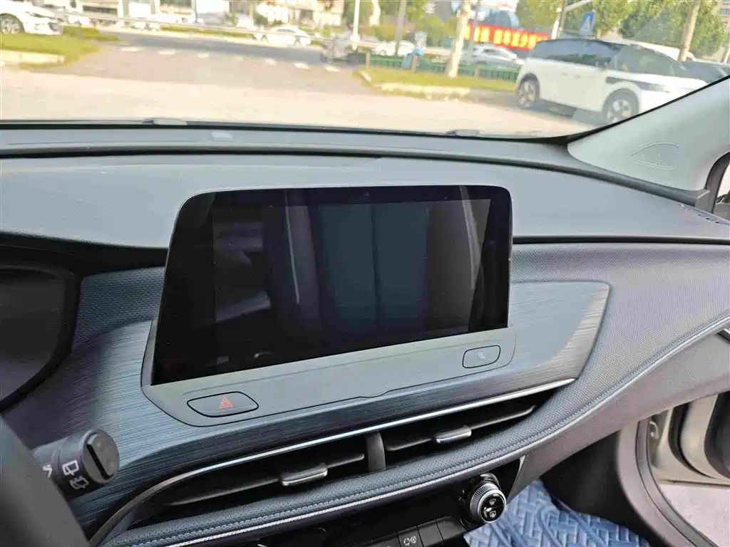 Buick Velite 6 2024 2024 Model 430km Premium Edition