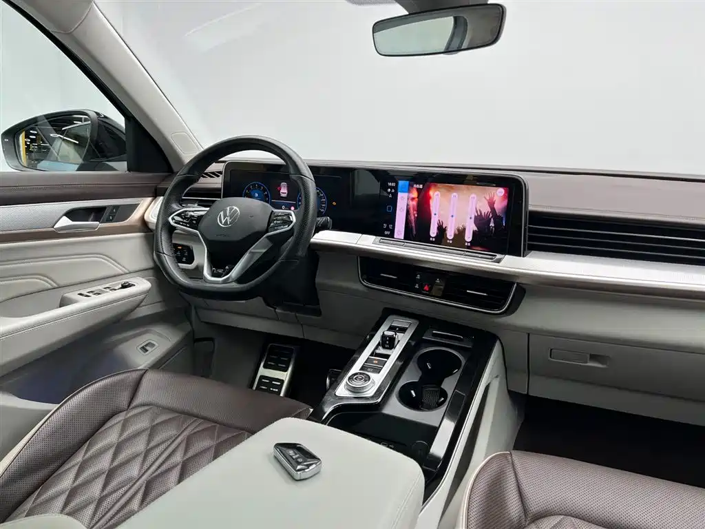 Volkswagen Talagon 2023 380TSI 4WD R-Line Touring Edition фото 22