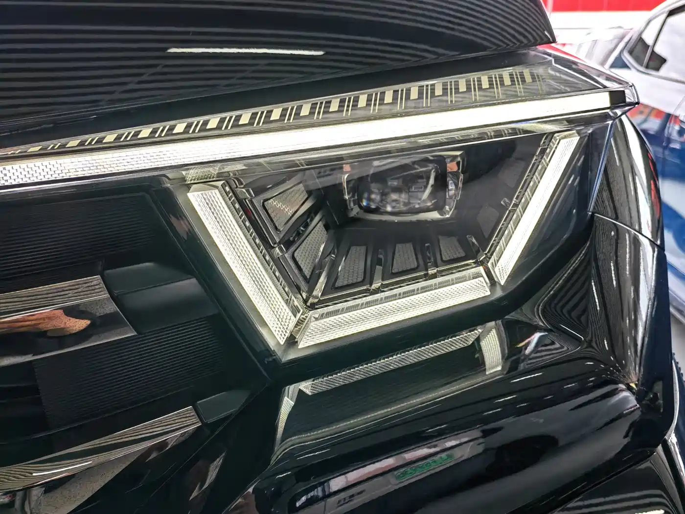 TANK TANK 400 NEW ENERGY