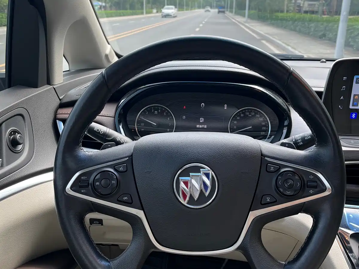 BUICK GL8