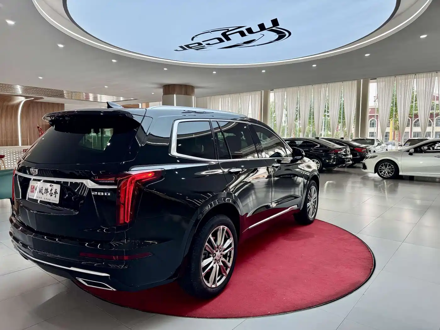 Cadillac XT6 2022 2.0T 6-Seater 4WD Luxury Edition фото 5