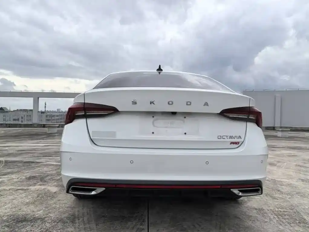 Škoda Octavia 2023 2023 Facelift PRO TSI280 Premium Edition