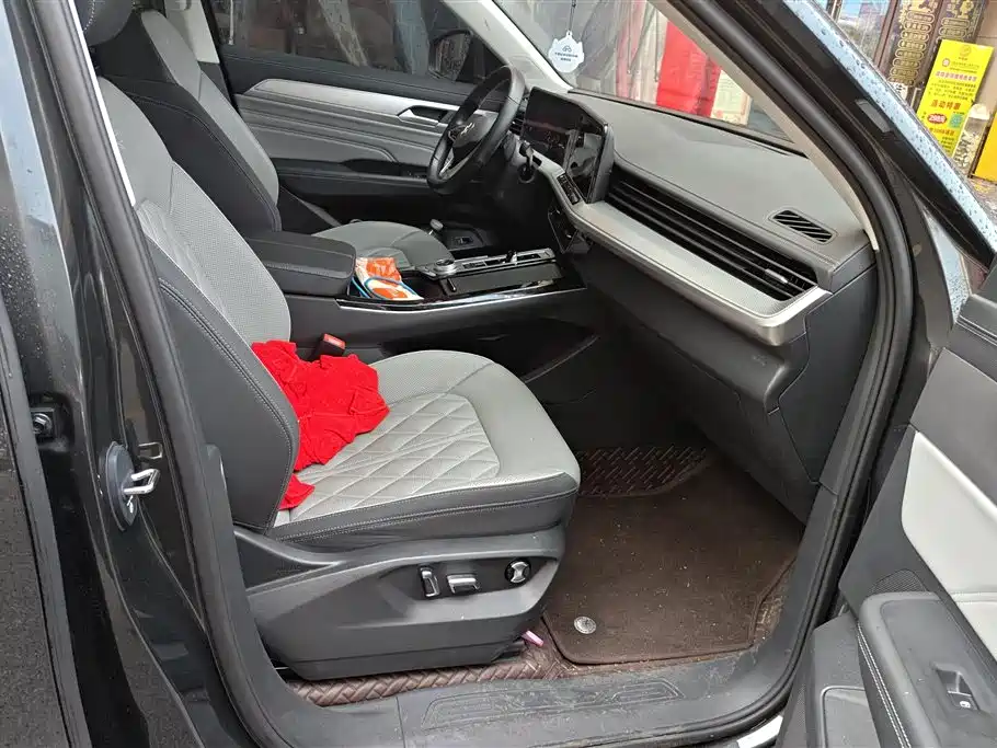 VOLKSWAGEN RANGE PATROL