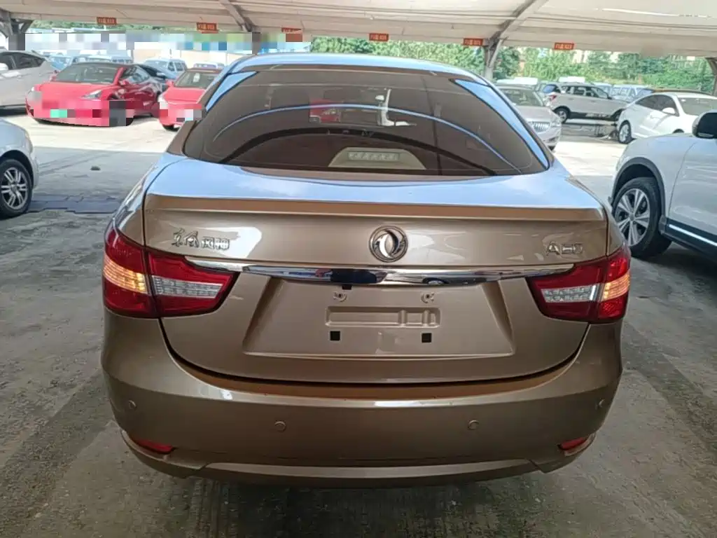 Dongfeng Aeolus Dongfeng Fengshen A60 2015 2014 1.6L Automatic Luxury