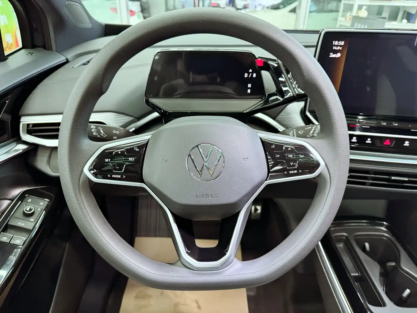 VOLKSWAGEN ID.4 CROZZ