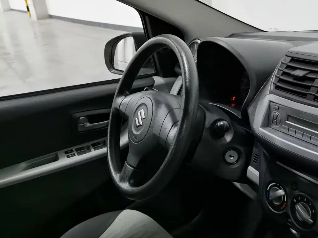 Suzuki Alto 2015 2013 1.0L Manual Comfort Edition