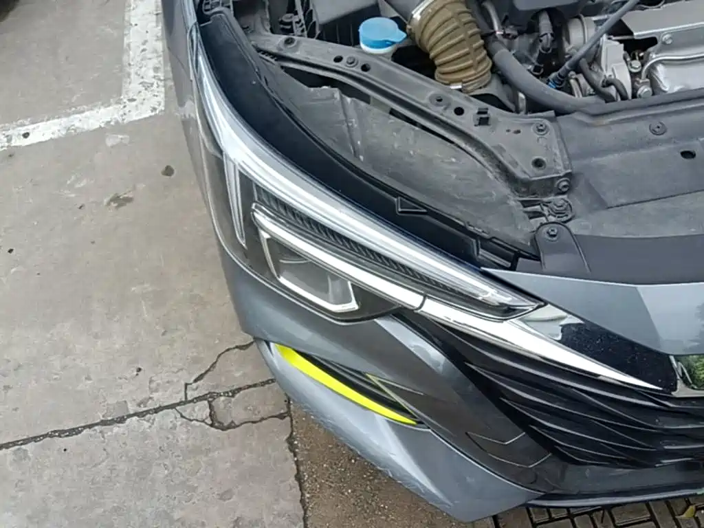 Roewe i6 MAX EV 2021 2020 Model 1.5T PHEV Cool Panoramic Sunroof Edition