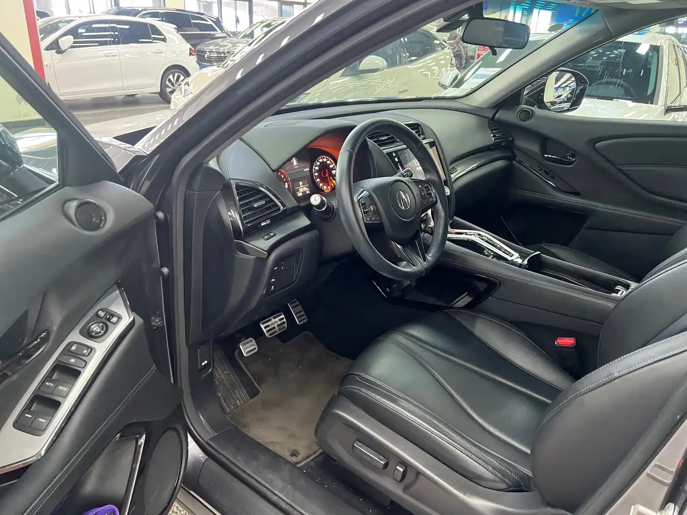 Acura CDX 2016 2016 1.5T 2WD Exclusive Edition