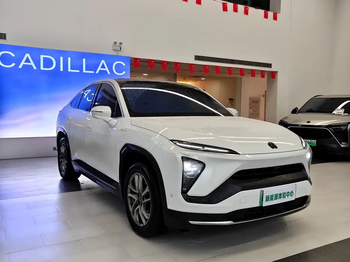 NIO NIO EC6
