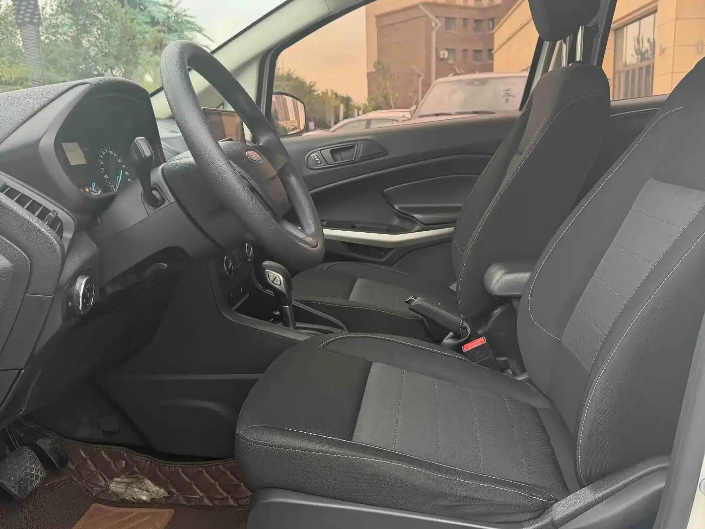 Ford EcoSport 2019 2018 1.5L Automatic Wing Elite