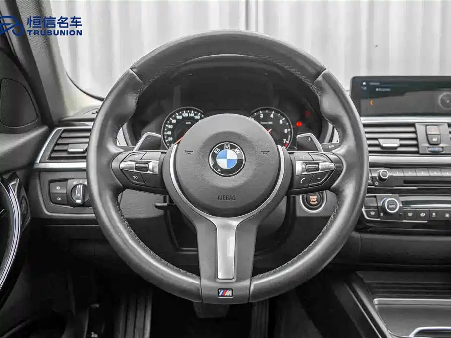 BMW 3 Series 2019 320Li M Sport Package фото 17