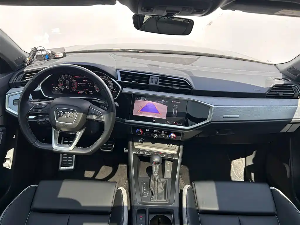 Фото 7 - Audi Q3