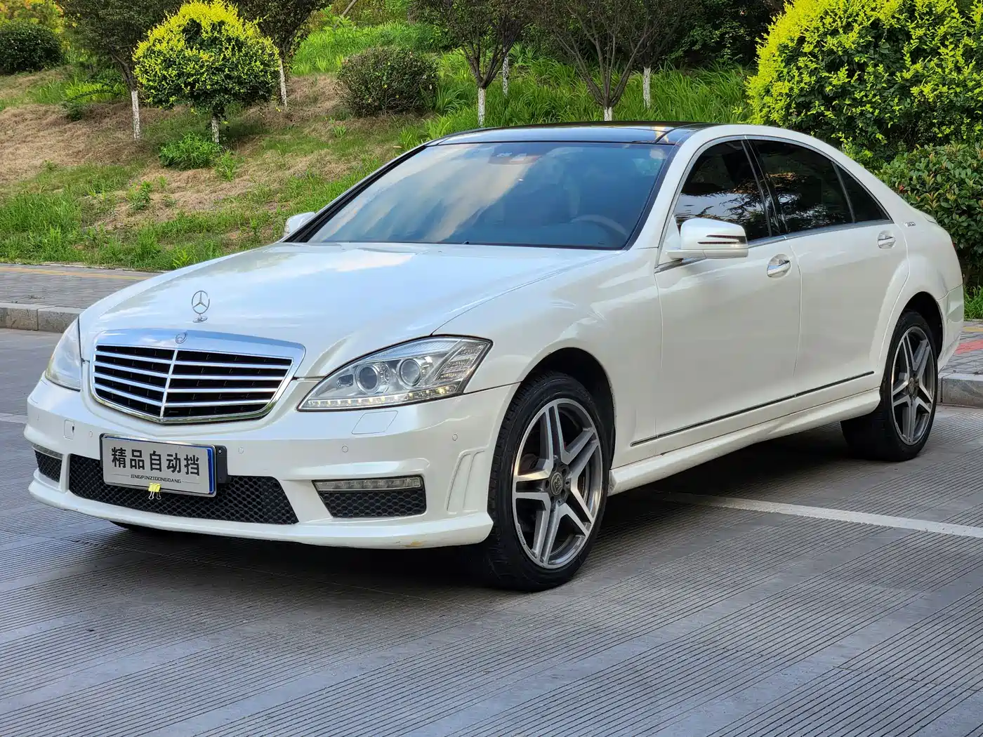 Mercedes-Benz S-Class 2012 S 300 L Business Grand Edition фото 2