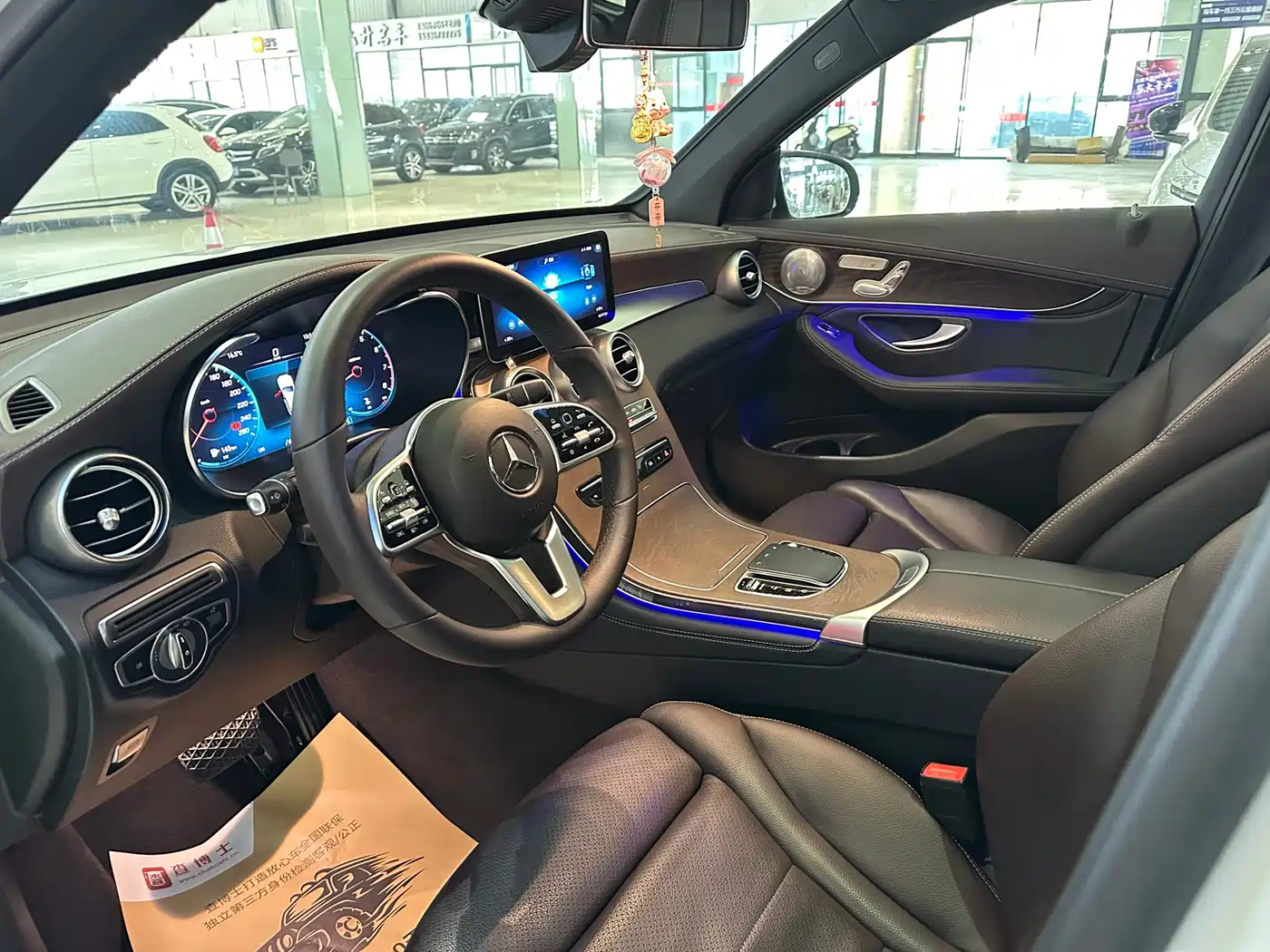 Mercedes-Benz GLC 2020 Facelift GLC 300 L 4MATIC Dynamic фото 5