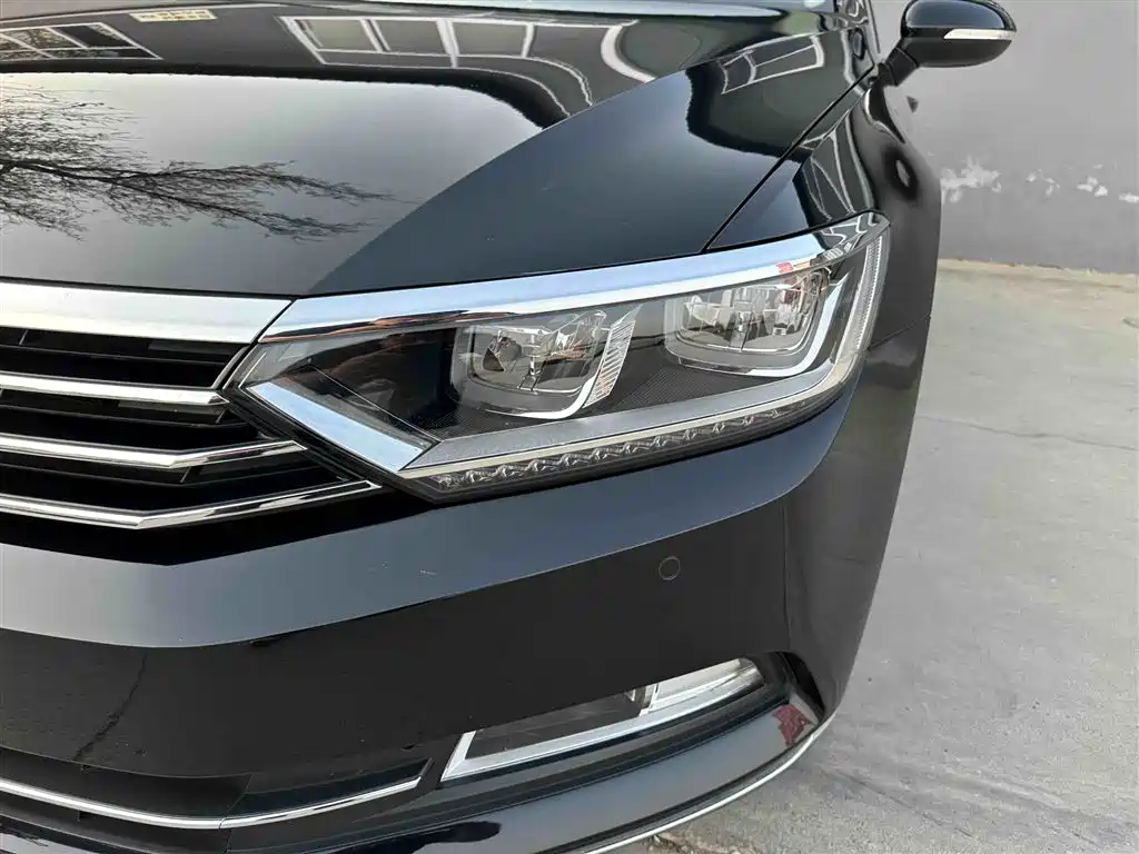 Volkswagen Magotan 2017 380TSI DSG Luxury фото 15