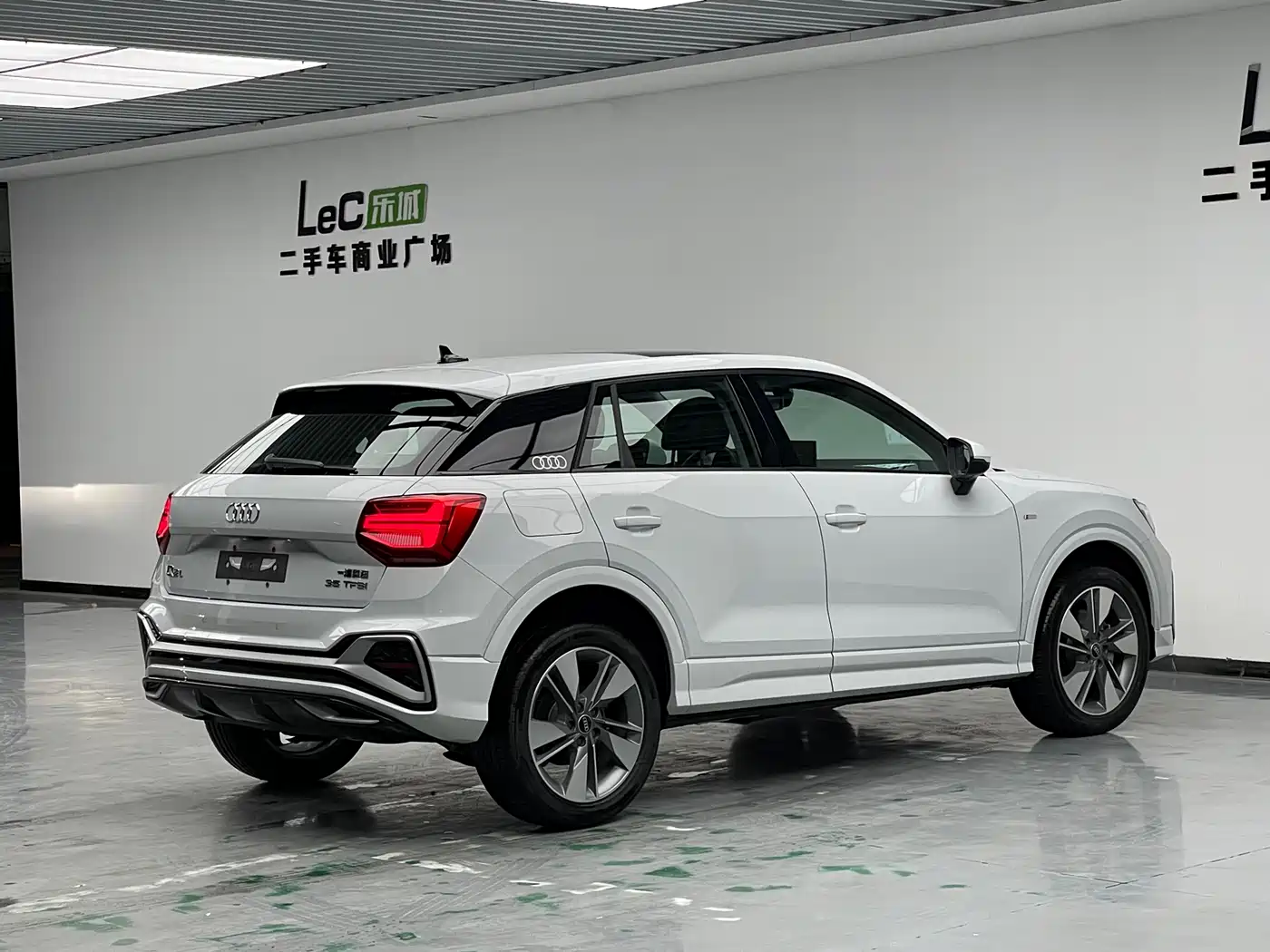 Audi Q2L 2025 35TFSI Fashion Dynamic фото 4