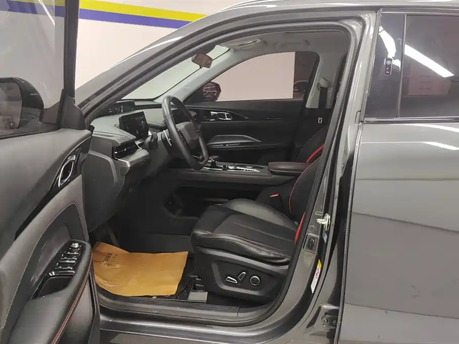 CHANGAN CHANGAN AUCHAN Z6