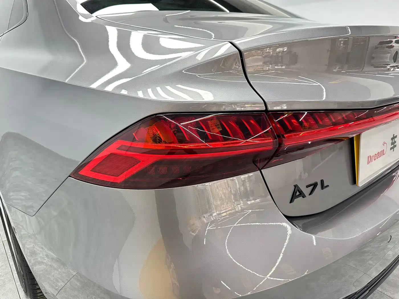 Audi A7L 2022 45 TFSI quattro S-line Wind Rider фото 7