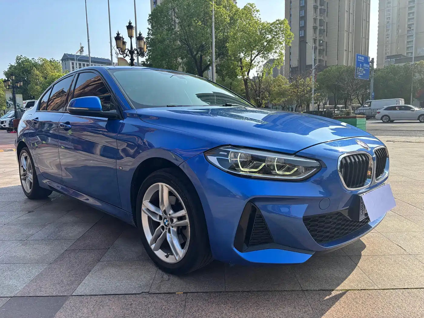 BMW 1 Series 2020 Model 120i M Sport Package фото 3