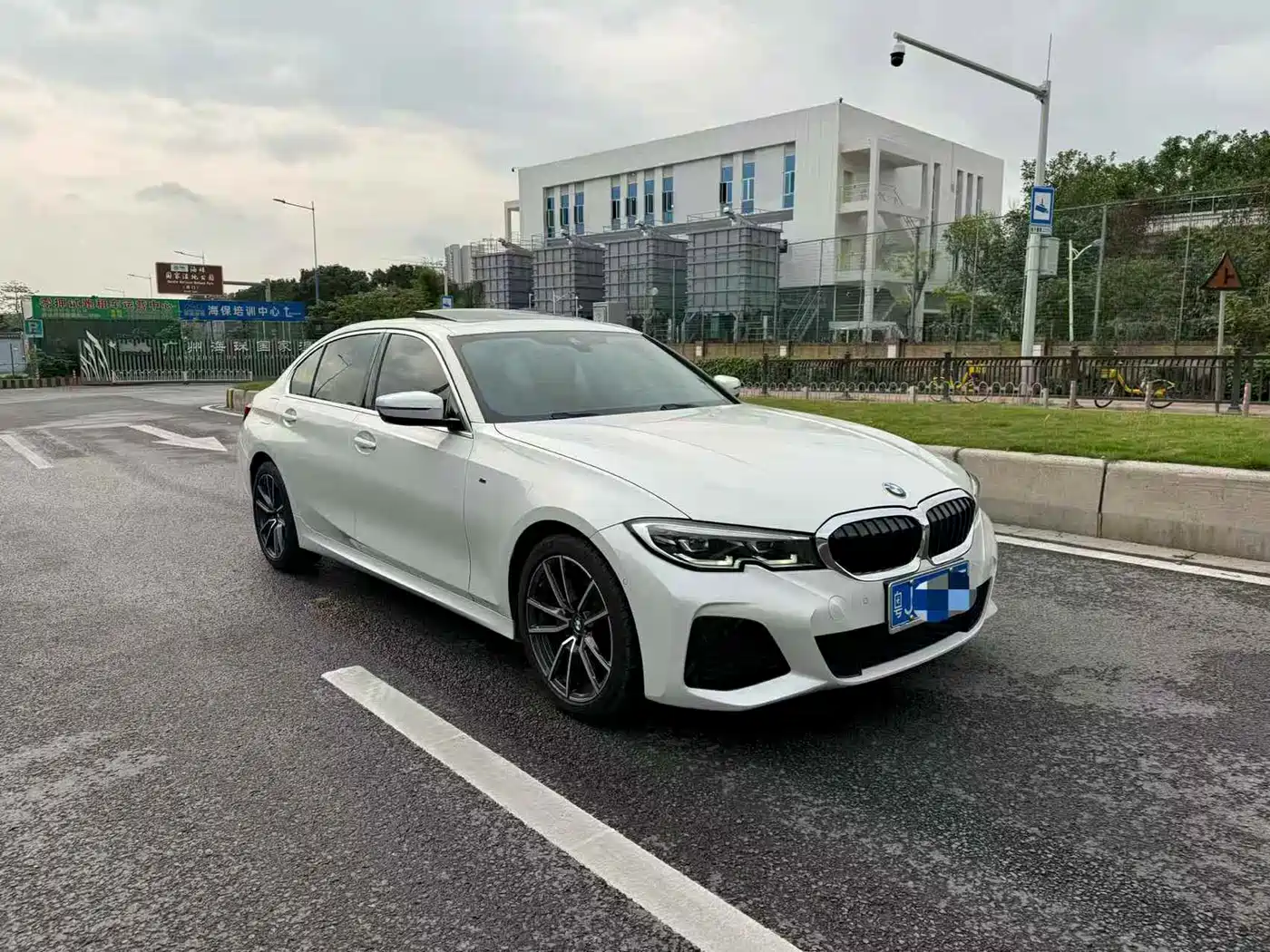 BMW 3 Series 2020 325Li M Sport Package фото 2