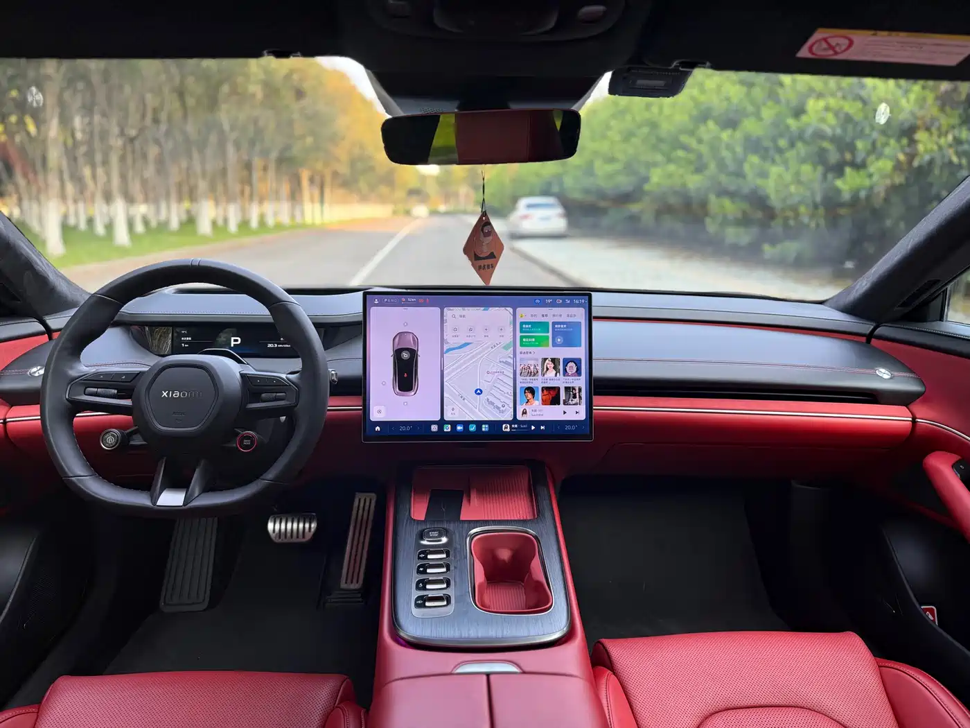 XIAOMI CAR XIAOMI SU7