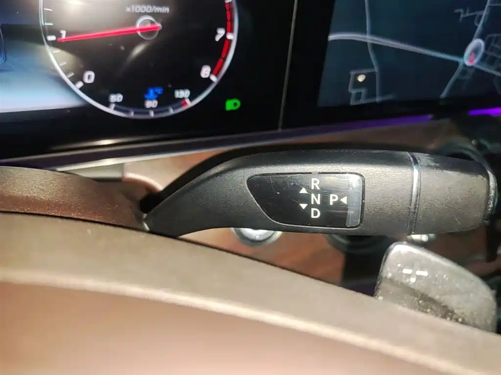 Mercedes-Benz E-Class 2017 E 200 L 4MATIC фото 14