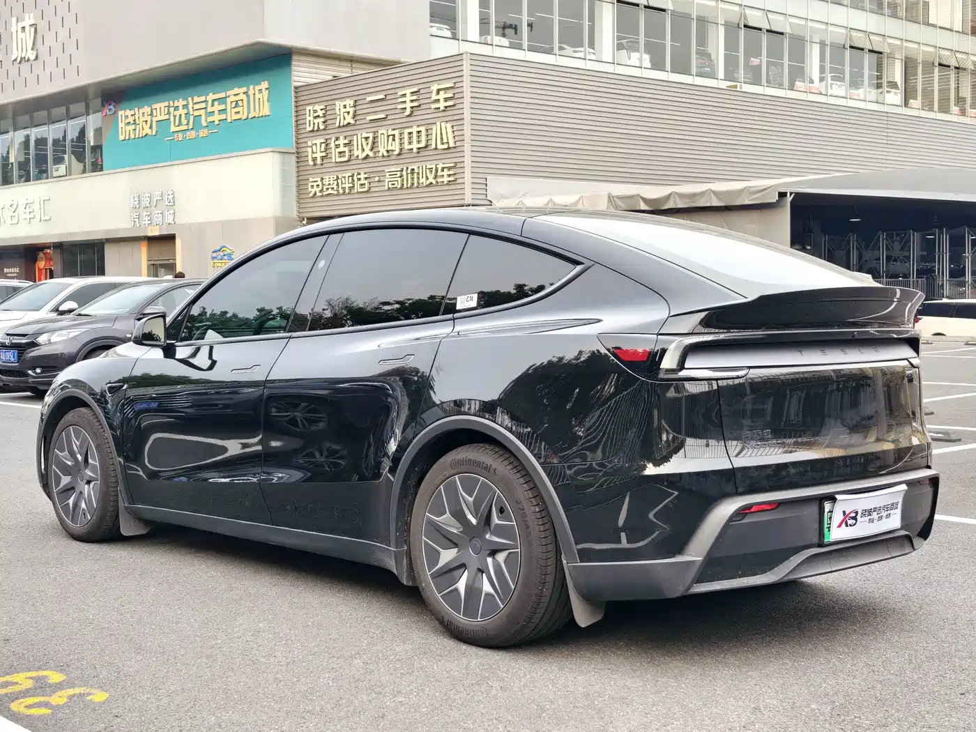 Tesla Model Y L 2026 2025 Facelift Long Range AWD