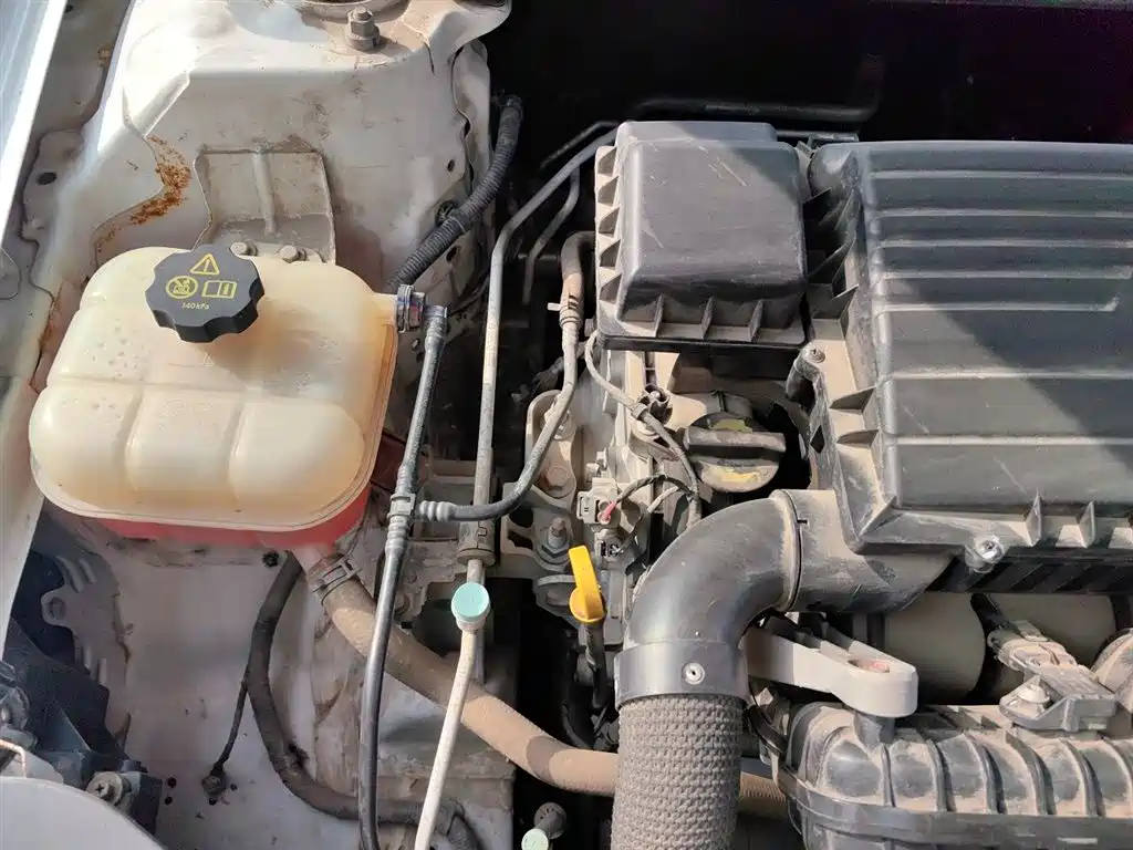 BYD Qin PLUS 2021 DM-i 55KM Premium фото 23