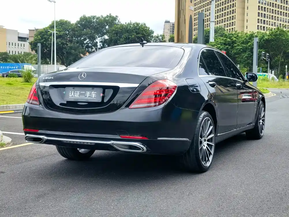 Фото 7 - Mercedes-Benz S-Class