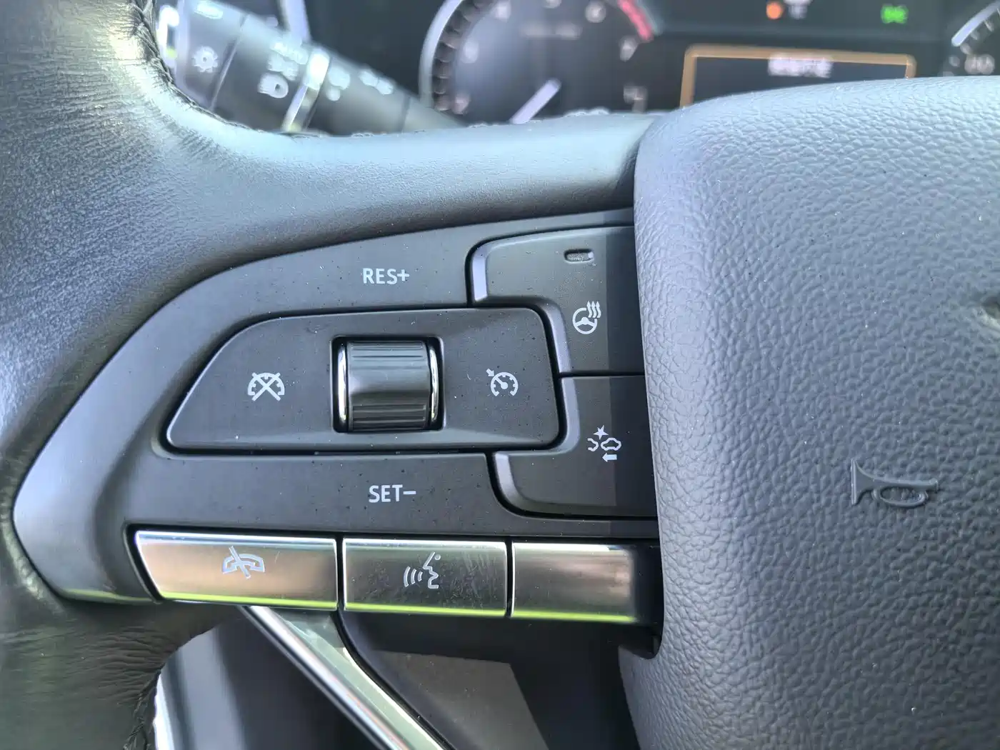 Cadillac XT6 2022 2.0T 6-Seater 4WD Luxury Edition фото 7