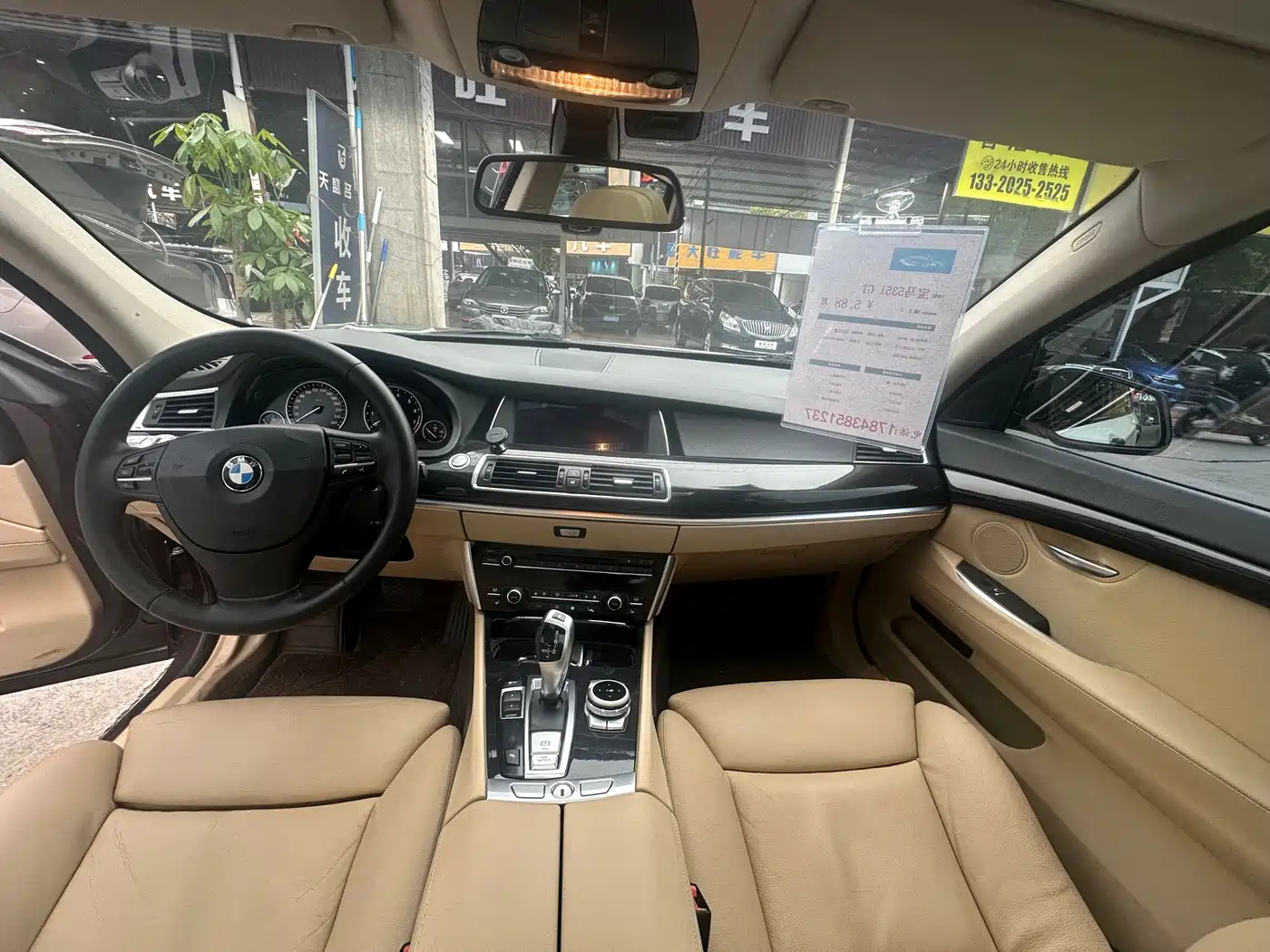 BMW 5 Series GT 2011 535i Elegance фото 14