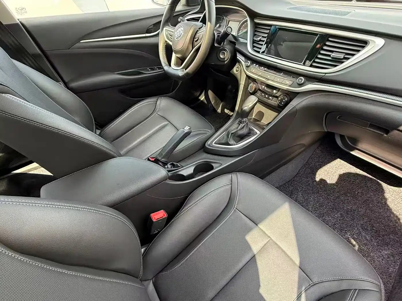 Buick Excelle 2021 Facelift 1.3T Auto Mild Hybrid Elite фото 3